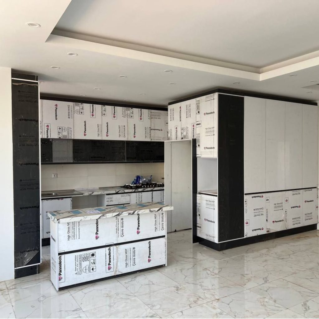 فروشگاه پرهیزکاری